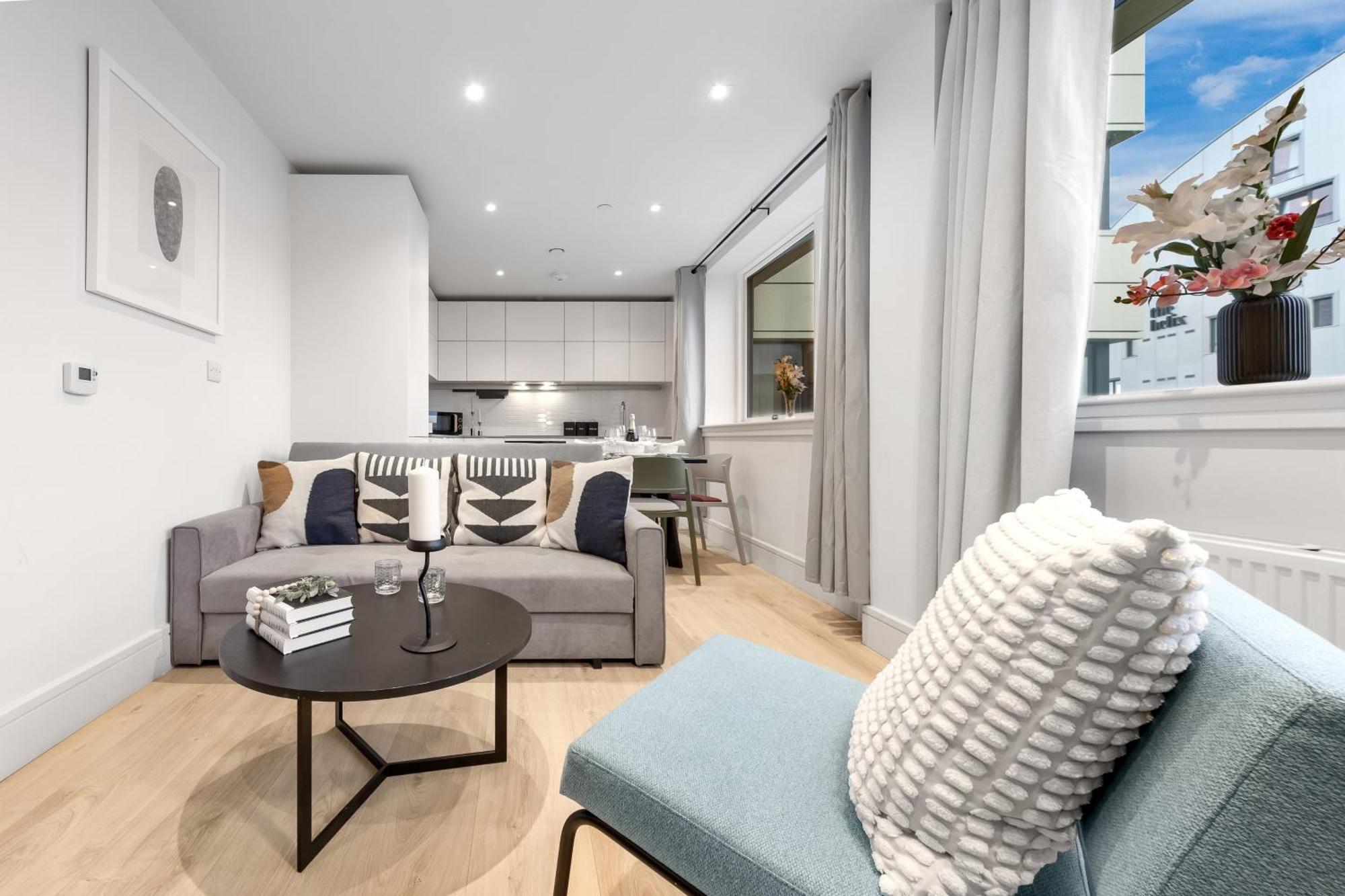 Stylish Retreats On Olympic Way Apartman London Kültér fotó